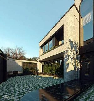 ANA house