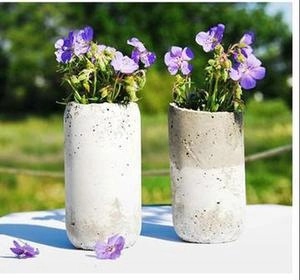 گلدان بتنی استوانه ای
