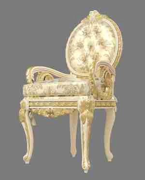 صندلی کلاسیک سفید و طلایی