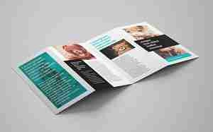 موکاپ بروشور چند اسلایدی Free 4-panel leaflet mockup psd