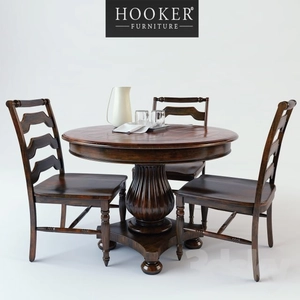 صندلی و میز گرد چوبی کلاسیک 4
