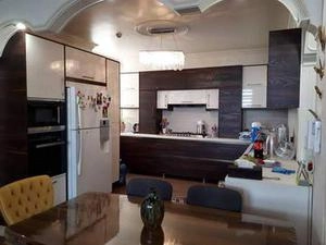 اجرای کاغذدیواری پارکت ولمینت وقرنیزوکابینت