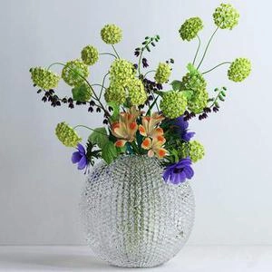 گلدون شیشه ای با گل