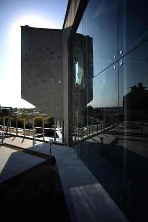 رستوران کانکریت آرکوما1