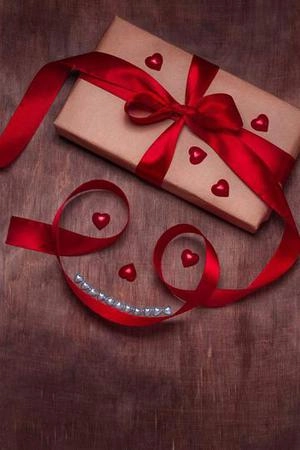 عکس های با کیفیت هدیه ولنتاینی