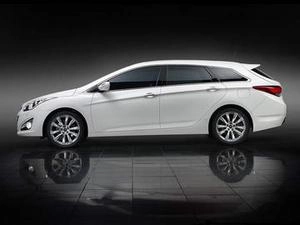 Hyundai i40 wagon 2015 ماشین