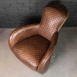 صندلی چرم دسته دار کد162