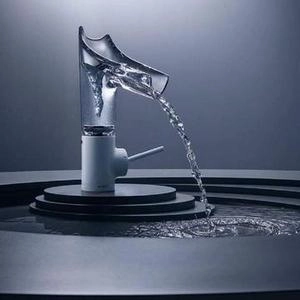 شیر آب آبشاری
