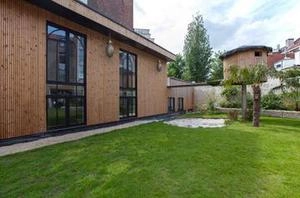 نمای ترموود بارندوم های تیره تر