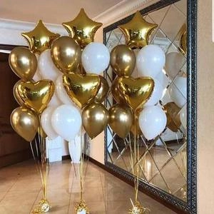 تم های تولد سفید طلایی