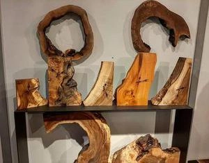 ساعت با چوب طبیعی رومیزی روستیک