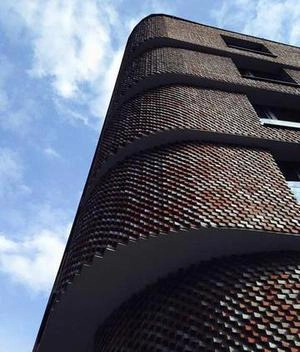 نمای آجری چین دار
