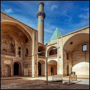 مسجد جامع یا مسجد جمعهٔ نطنز مجموعه‌ای از چند بنای مذهبی شهر نطنز