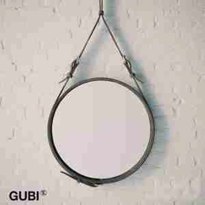 آینه گرد با چرم Gubi Adnet