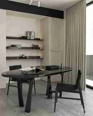 اتاق و میز کار برای اسکچاپ