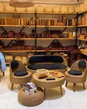 ست کاناپه ،صندلی و میز