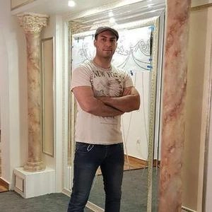 اجرا پتینه ستون با تم سنگ رگه های رنگی