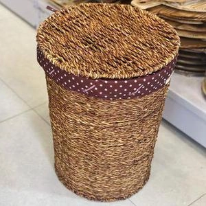 سبد لباس حصیری