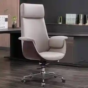 مدلینگ آبجکت صندلی مدیریتی سفید – راهنمایی برای تری‌دی آرتیست‌ها