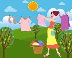 زن در حال پهن کردن لباس