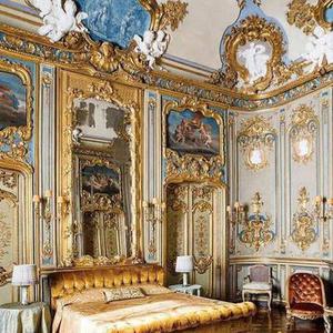 اتاق خواب سلطنتی