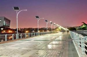 تیر برق با الکتریسته عابران