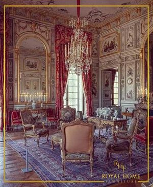 اتاق سلطنتی پرده های قرمز طلائی